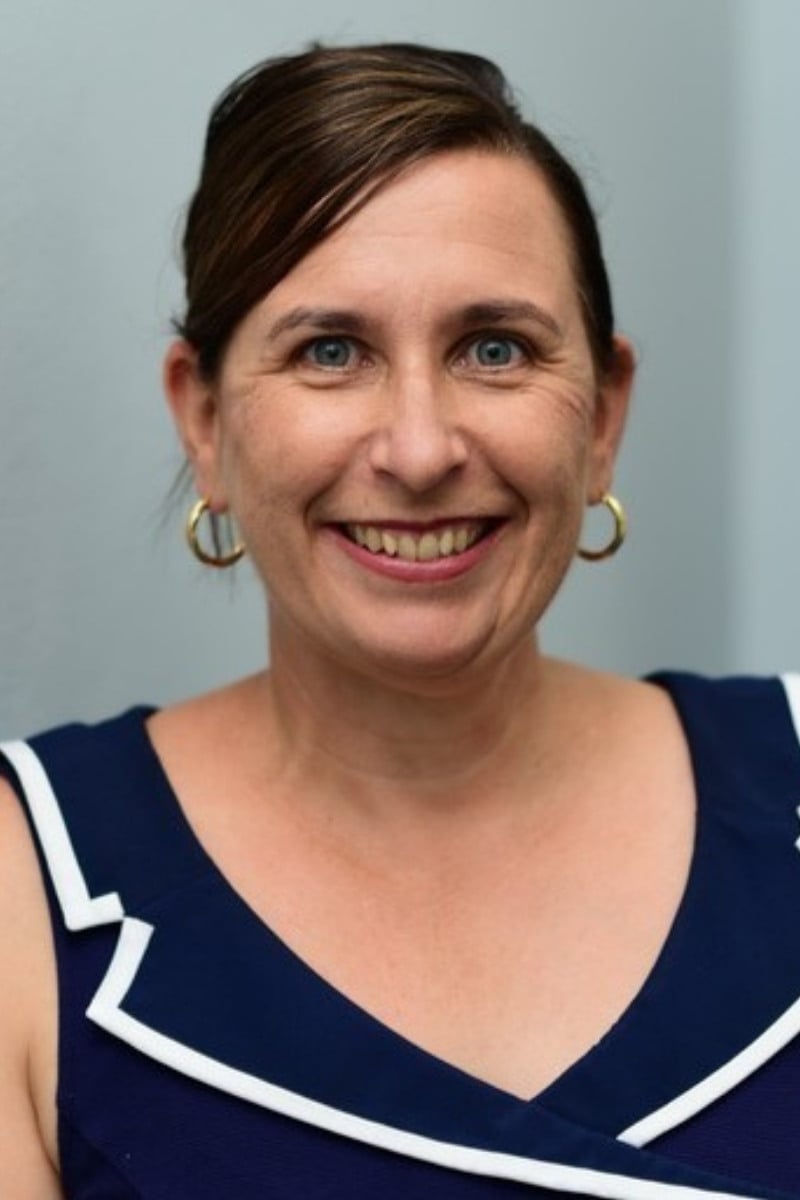 Dr Petra Kuhnert