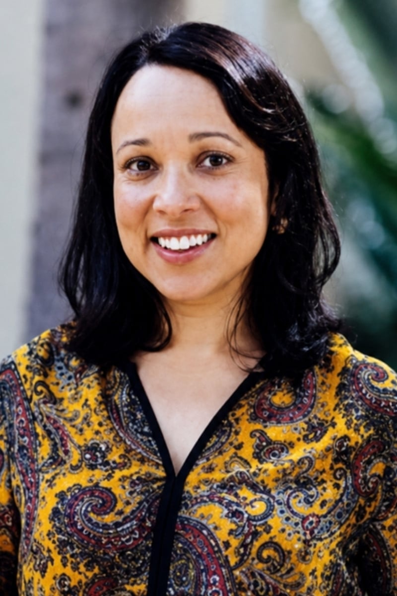 Dr Marianne Gale