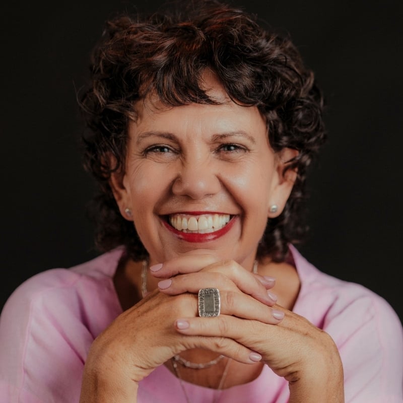 Donna Burns image